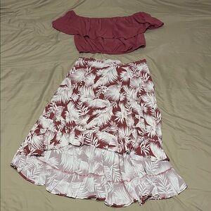 Torrid Size 1 Elegant Pink and White Floral Skirt and Puffy Pink Blouse Set